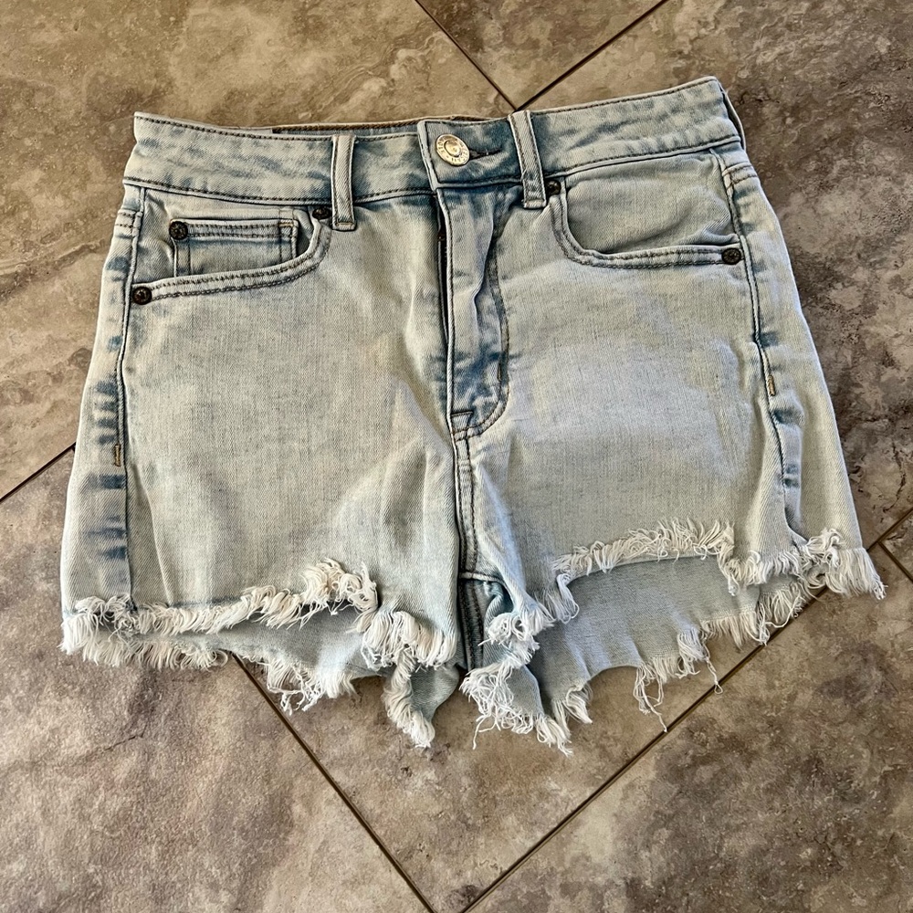 American Eagle Super Hi Rise Shortie Shorts